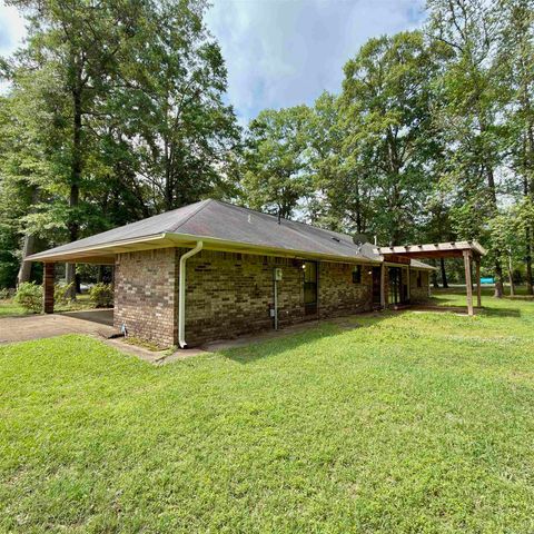 901 N 15th Street, Arkadelphia, AR 71923