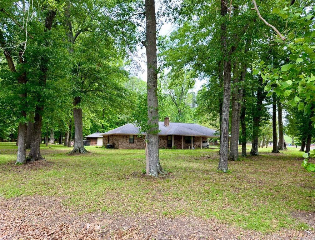 901 N 15th Street, Arkadelphia, AR 71923
