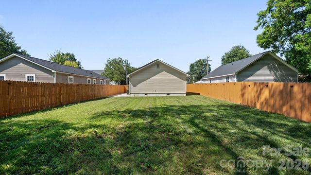 3208 Boyd Street, Charlotte, NC 28208
