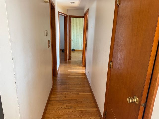 66 Thomas St, Brockton, MA 02302