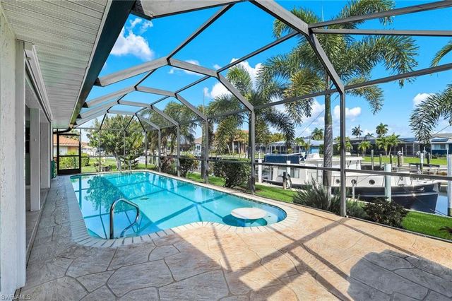 2174 Bayou RD, Punta Gorda, FL 33950