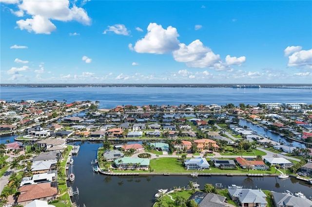 2174 Bayou RD, Punta Gorda, FL 33950