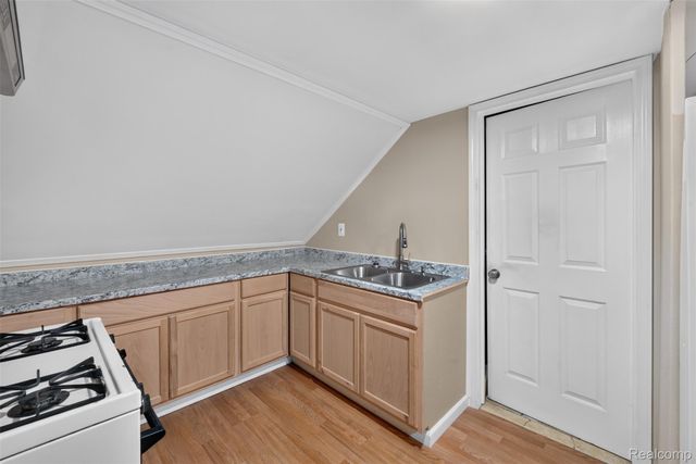 2317 Neibel Street, Hamtramck, MI 48212