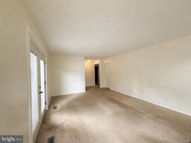 5 HUNTERS CT, Lutherville Timonium, MD 21093
