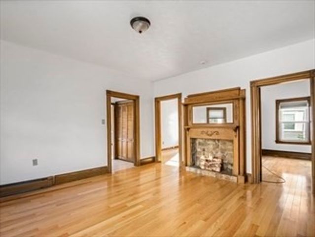 8 Bradford 1, Taunton, MA 02780
