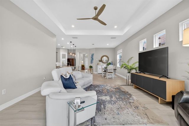 8228 BRIDGEPORT BAY CIRCLE, Mount Dora, FL 32757