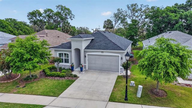8228 BRIDGEPORT BAY CIRCLE, Mount Dora, FL 32757