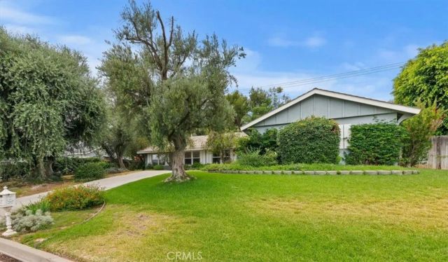 7811 Big Rock Drive, Jurupa Valley, CA 92509