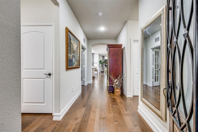 824 Habitat Trail, Mckinney, TX 75071