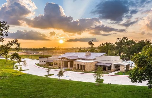 824 Habitat Trail, Mckinney, TX 75071