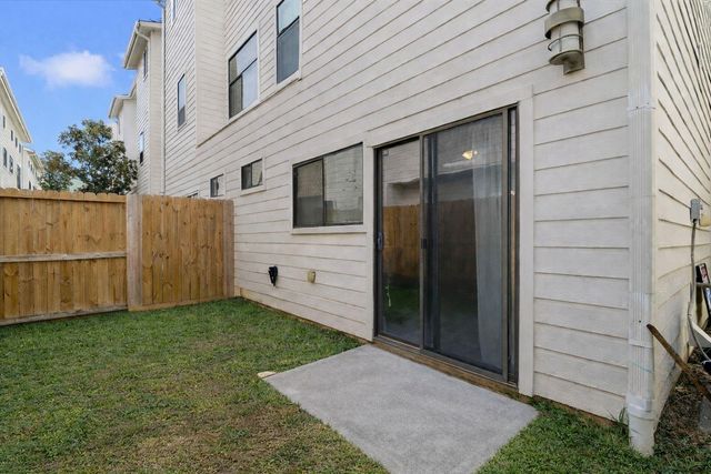 2529 Rusk Street, Houston, TX 77003