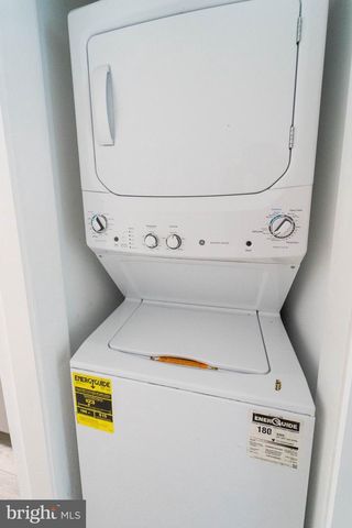 1500 V ST SE #2, Washington, DC 20020