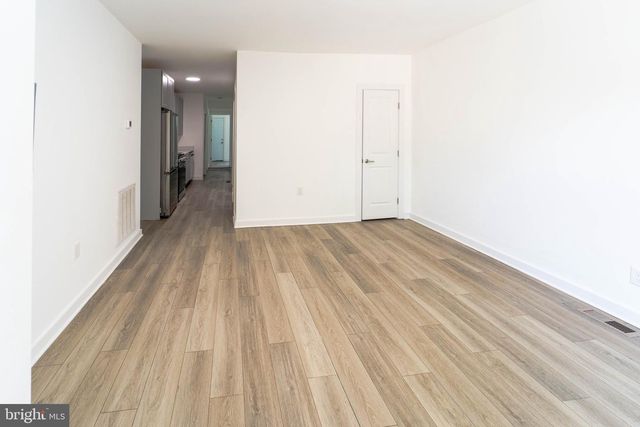 1500 V ST SE #2, Washington, DC 20020