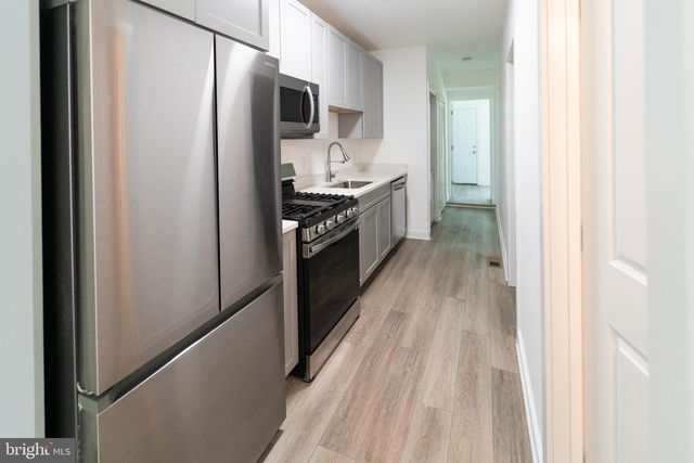 1500 V ST SE #2, Washington, DC 20020