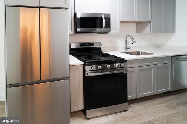 1500 V ST SE #2, Washington, DC 20020