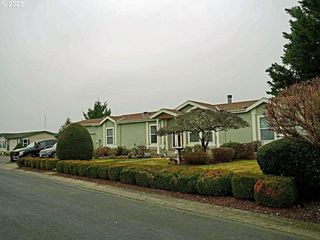51361 Se Hood View Dr 139, Scappoose, OR 97056