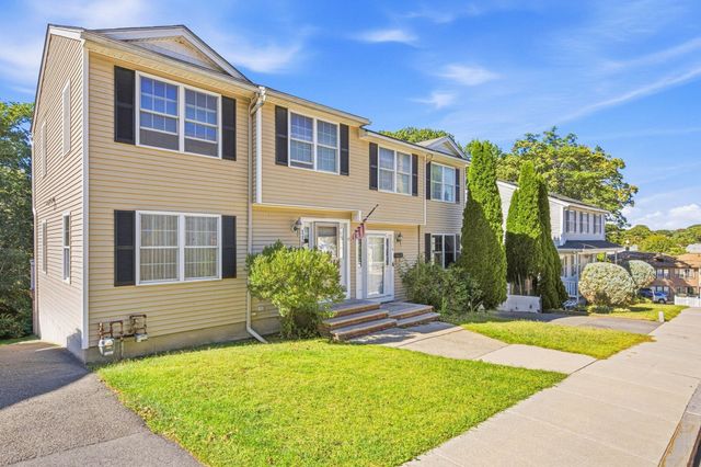 118 Granville Ave 118, Malden, MA 02148