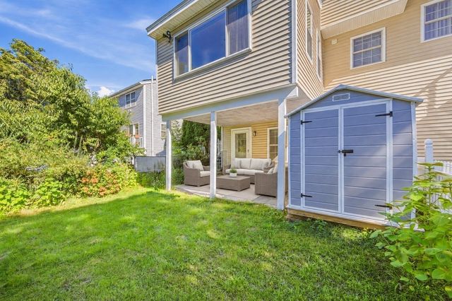 118 Granville Ave 118, Malden, MA 02148
