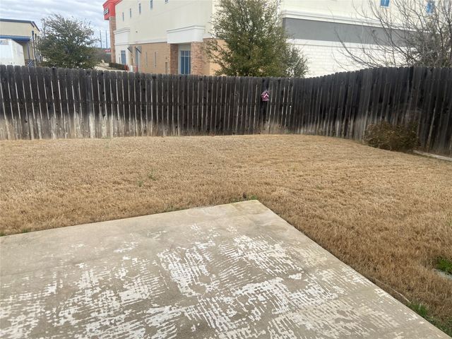 7247 Kentish Drive, Fort Worth, TX 76137