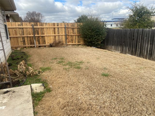 7247 Kentish Drive, Fort Worth, TX 76137