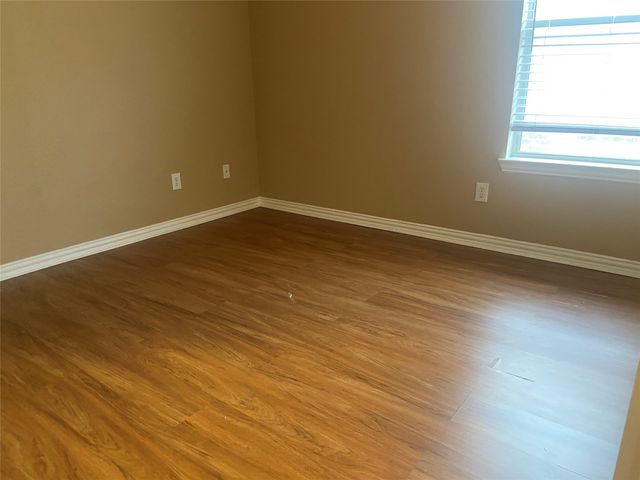 7247 Kentish Drive, Fort Worth, TX 76137