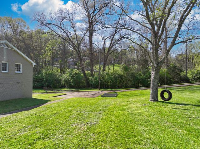 7635 Charlotte Pike Unit A, Nashville, TN 37209
