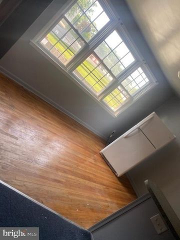 3720 CONSHOHOCKEN AVE, Philadelphia, PA 19131