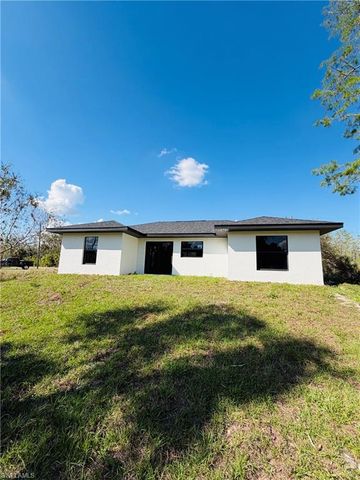 453 Greenbriar BLVD, Lehigh Acres, FL 33972