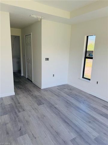 453 Greenbriar BLVD, Lehigh Acres, FL 33972