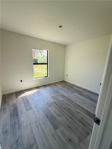 453 Greenbriar BLVD, Lehigh Acres, FL 33972