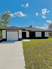 453 Greenbriar BLVD, Lehigh Acres, FL 33972