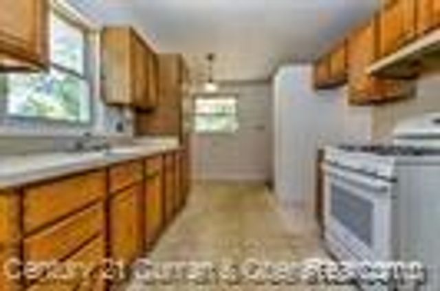 5160 Cherokee Street, Dearborn Heights, MI 48125