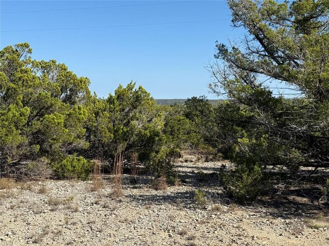 221 Ranch House RD, Wimberley, TX 78676