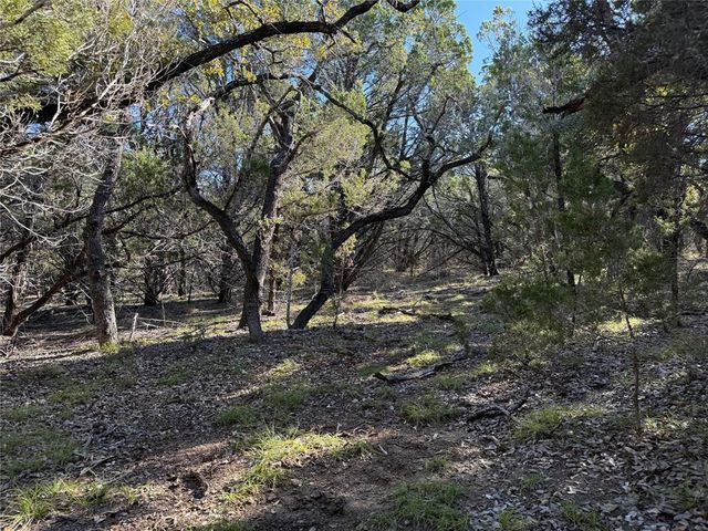 221 Ranch House RD, Wimberley, TX 78676