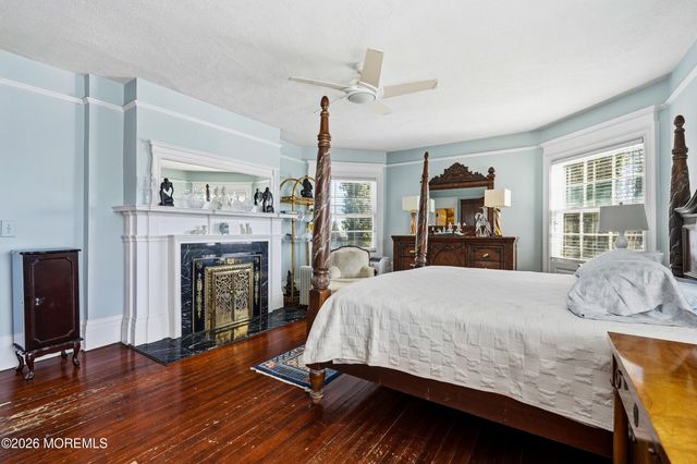 3 S Elberon Square, Long Branch, NJ 07740