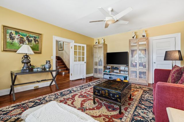 3 S Elberon Square, Long Branch, NJ 07740