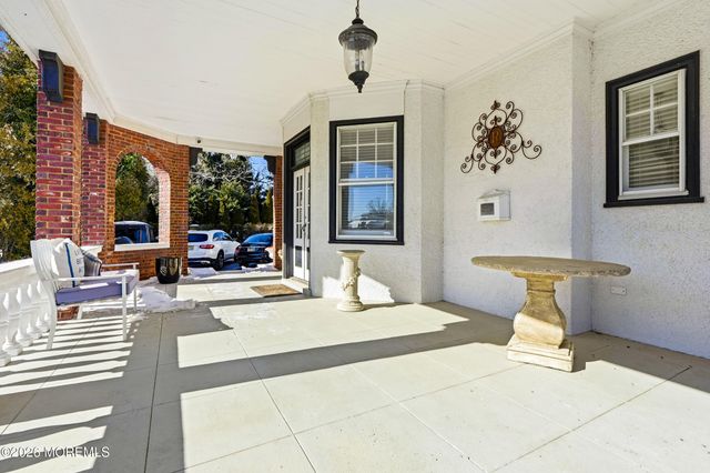 3 S Elberon Square, Long Branch, NJ 07740