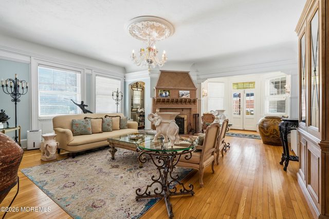 3 S Elberon Square, Long Branch, NJ 07740