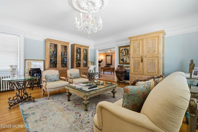 3 S Elberon Square, Long Branch, NJ 07740