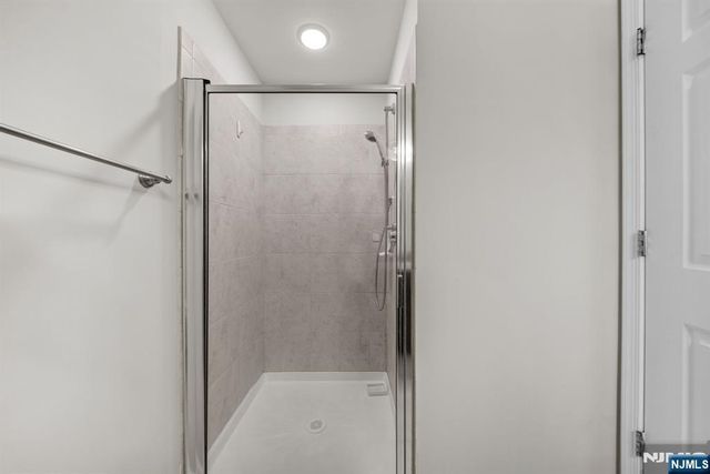 185 Wesmont Drive, Wood Ridge, NJ 07075