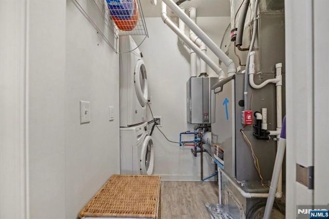 185 Wesmont Drive, Wood Ridge, NJ 07075