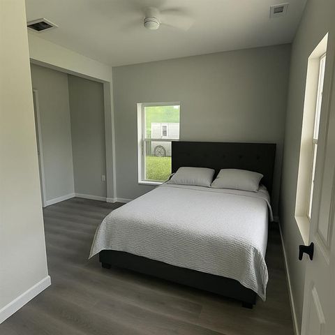 616 S 7th Street, Burlington, KS 66839