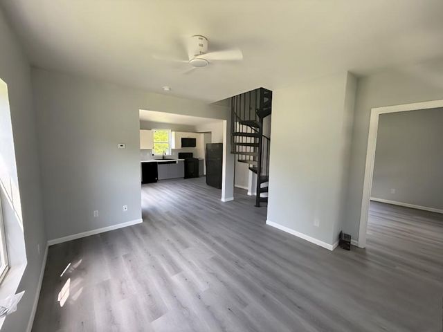 616 S 7th Street, Burlington, KS 66839