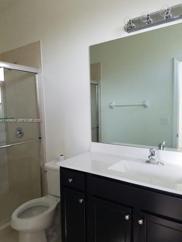 9205 W 33rd Way 9205, Hialeah, FL 33018