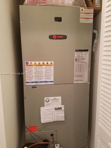 9205 W 33rd Way 9205, Hialeah, FL 33018