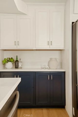 1585 Miramar, Newport Beach, CA 92661