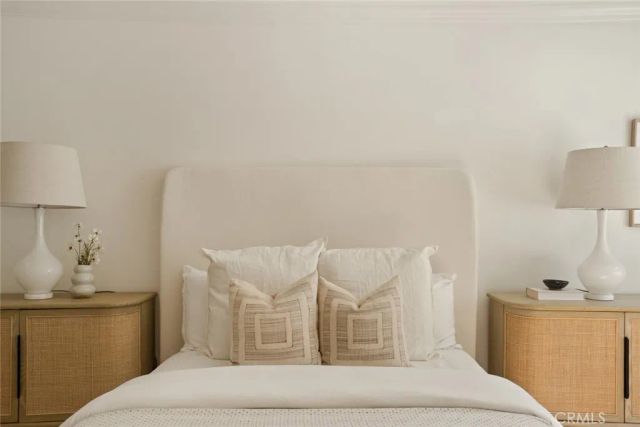 1585 Miramar, Newport Beach, CA 92661