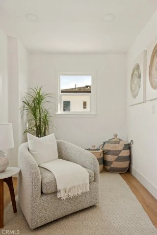 1585 Miramar, Newport Beach, CA 92661