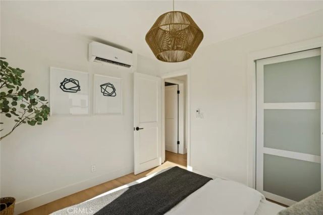 1585 Miramar, Newport Beach, CA 92661