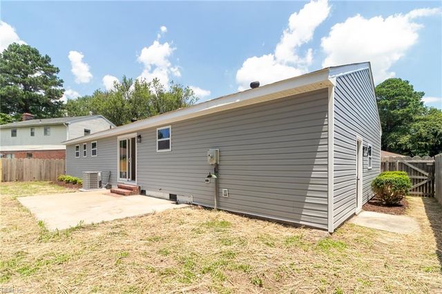 6105 Tradewinds CT, Virginia Beach, VA 23464